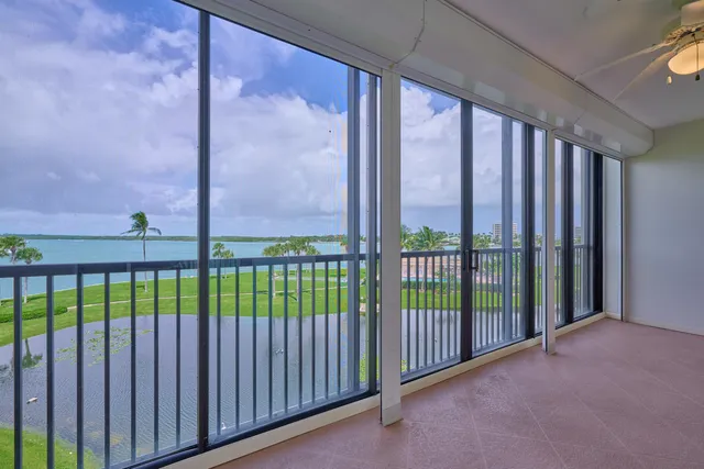 $538,000 | 200 Intracoastal Place, Unit 402, Jupiter, FL 33469