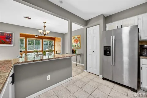 $229,000 | 1629 Walpole Drive, Unit D, Chesterfield, MO 63017
