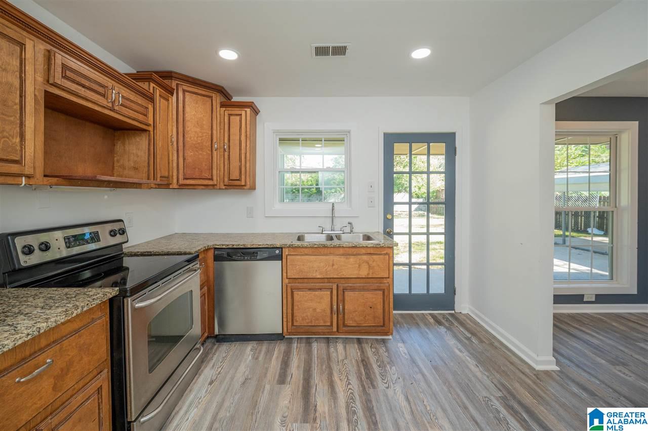 157 Fern Street Birmingham, AL 35210 - Photo 15 of 40