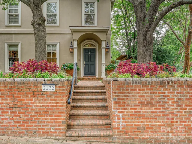 $2,090,000 | 2132 Rolston Drive, Charlotte, NC 28207