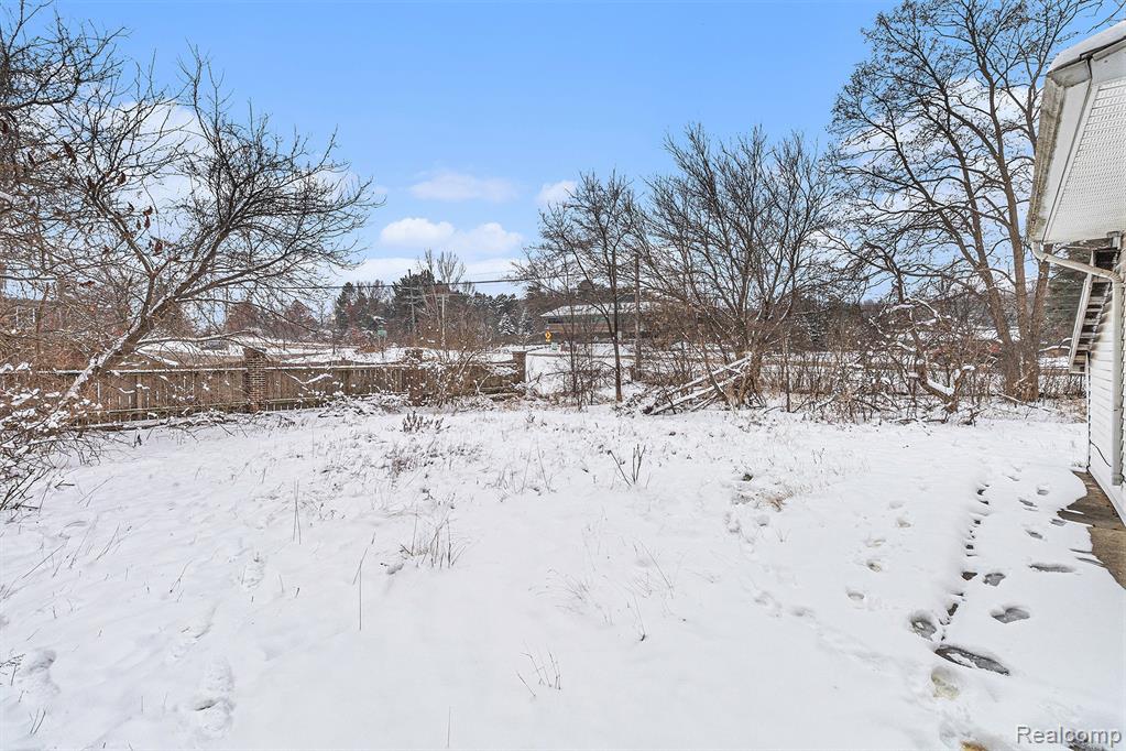 8050 Ortonville Road Clarkston, MI 48348 - Photo 22 of 30 Gallery Image 22
