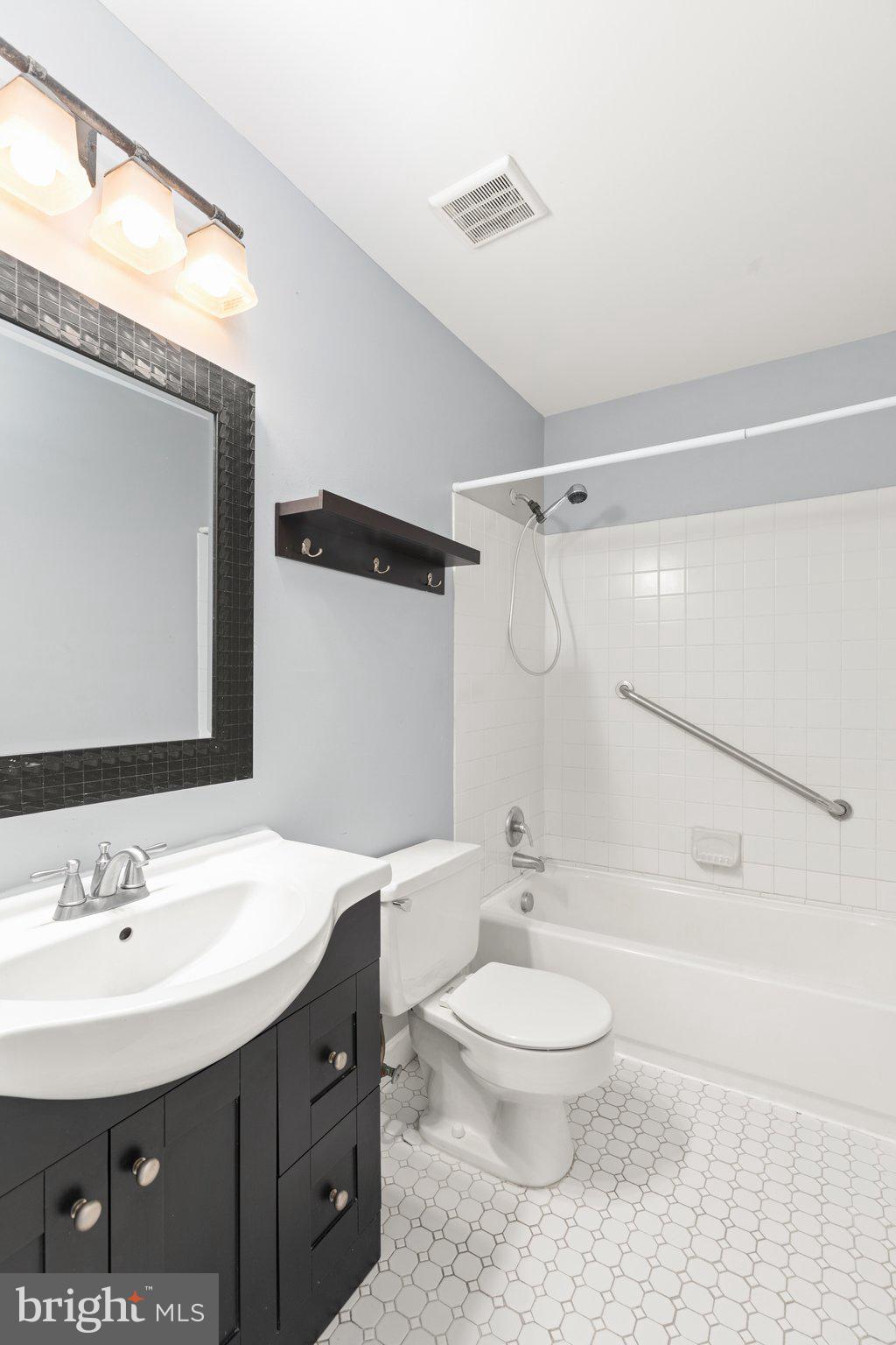 44 Ritters Ridge Court, Unit 44 Owings Mills, MD 21117 - Photo 10 of 19