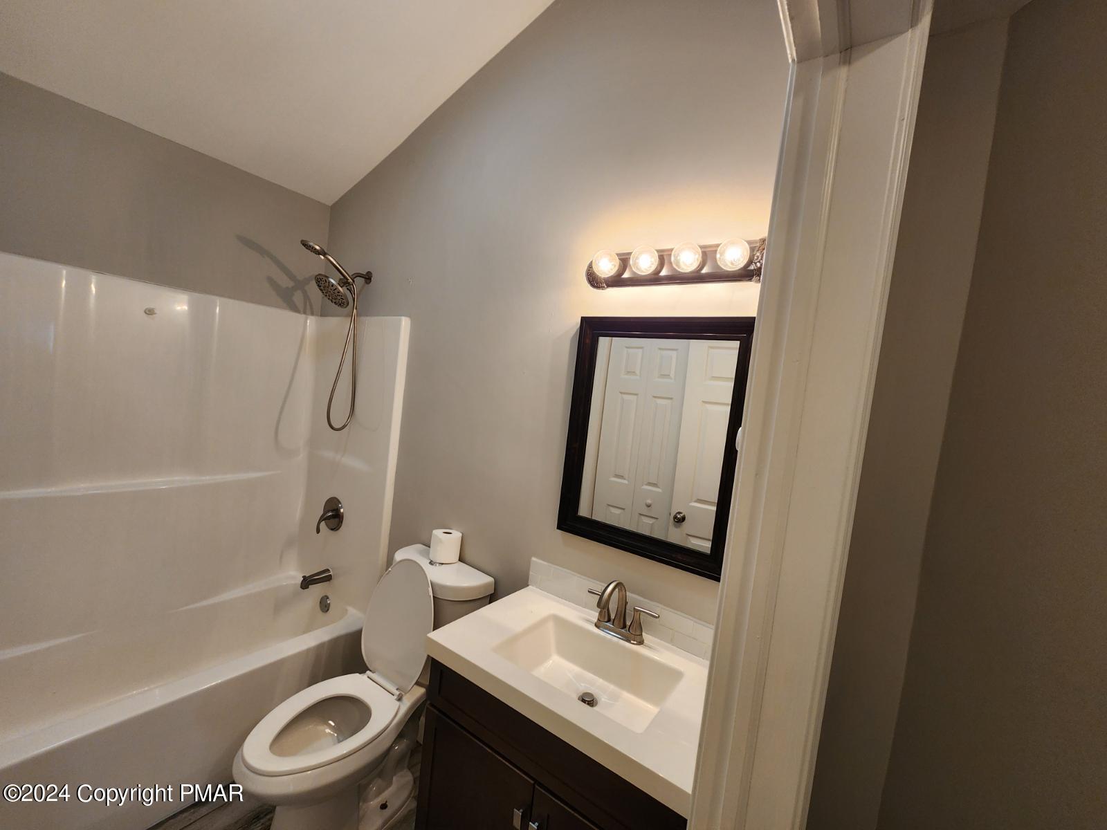 3122 Sycamore Pocono Summit, PA 18346 - Photo 25 of 30 Bathroom 2