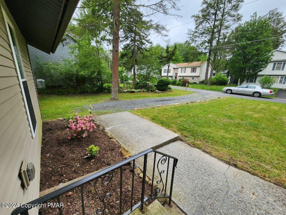 3122 Sycamore Pocono Summit, PA 18346 - Photo 27 of 30 Front