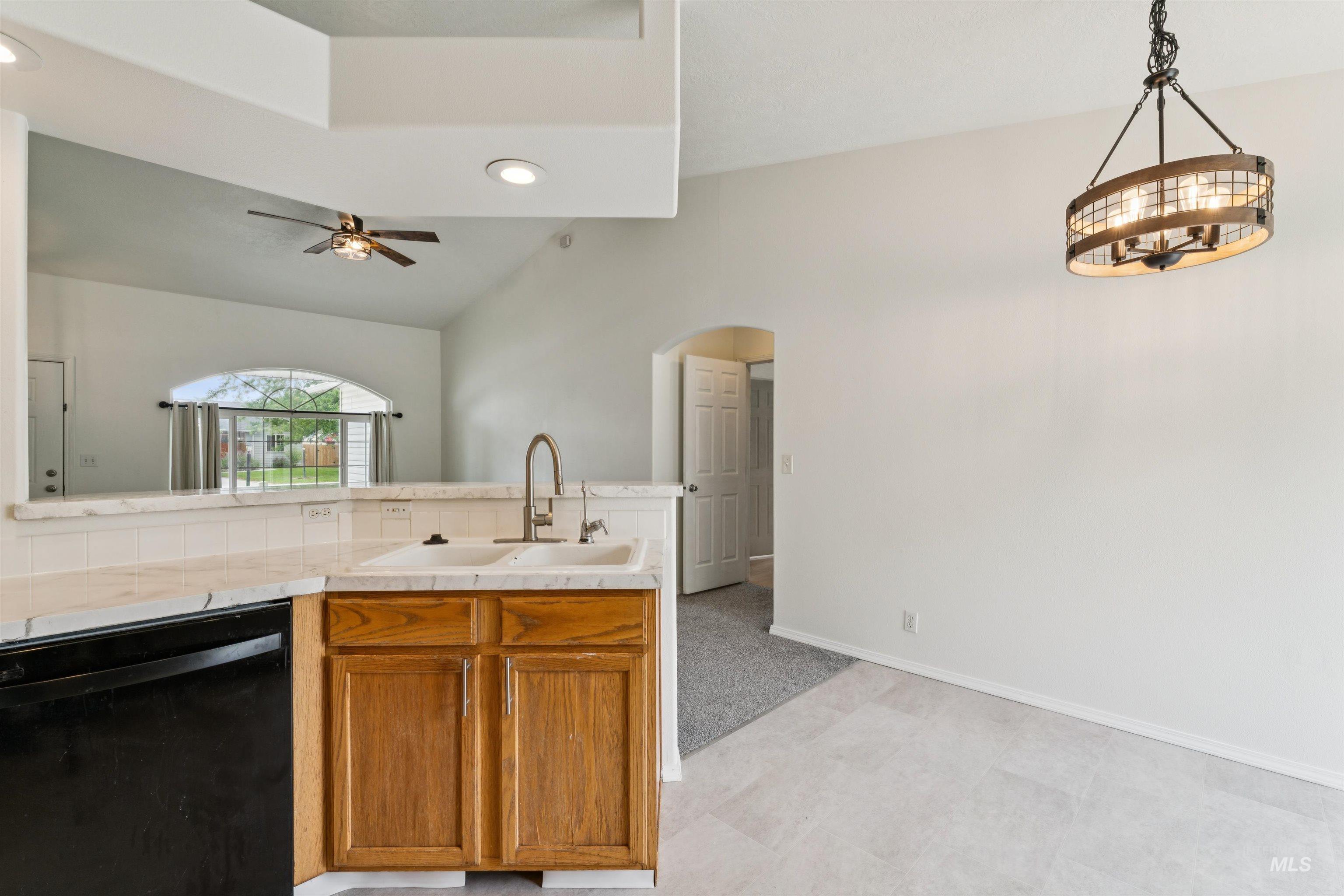 1007 West Honker Drive Meridian, ID 83642 - Photo 12 of 29
