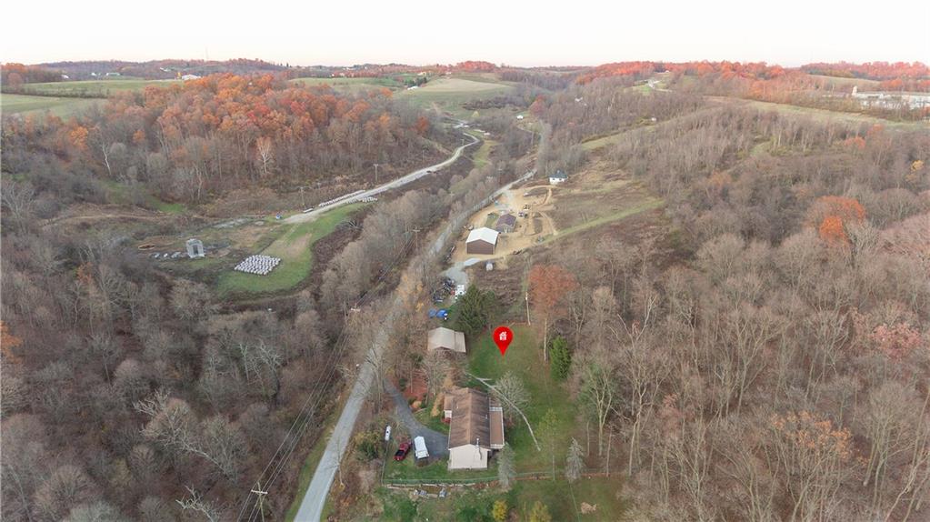 138 Mowl Road Washington, PA 15301 - Photo 2 of 25