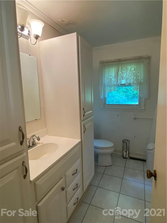 2345 Roby Martin Road Lenoir, NC 28645 - Photo 11 of 16 Gallery Image 11