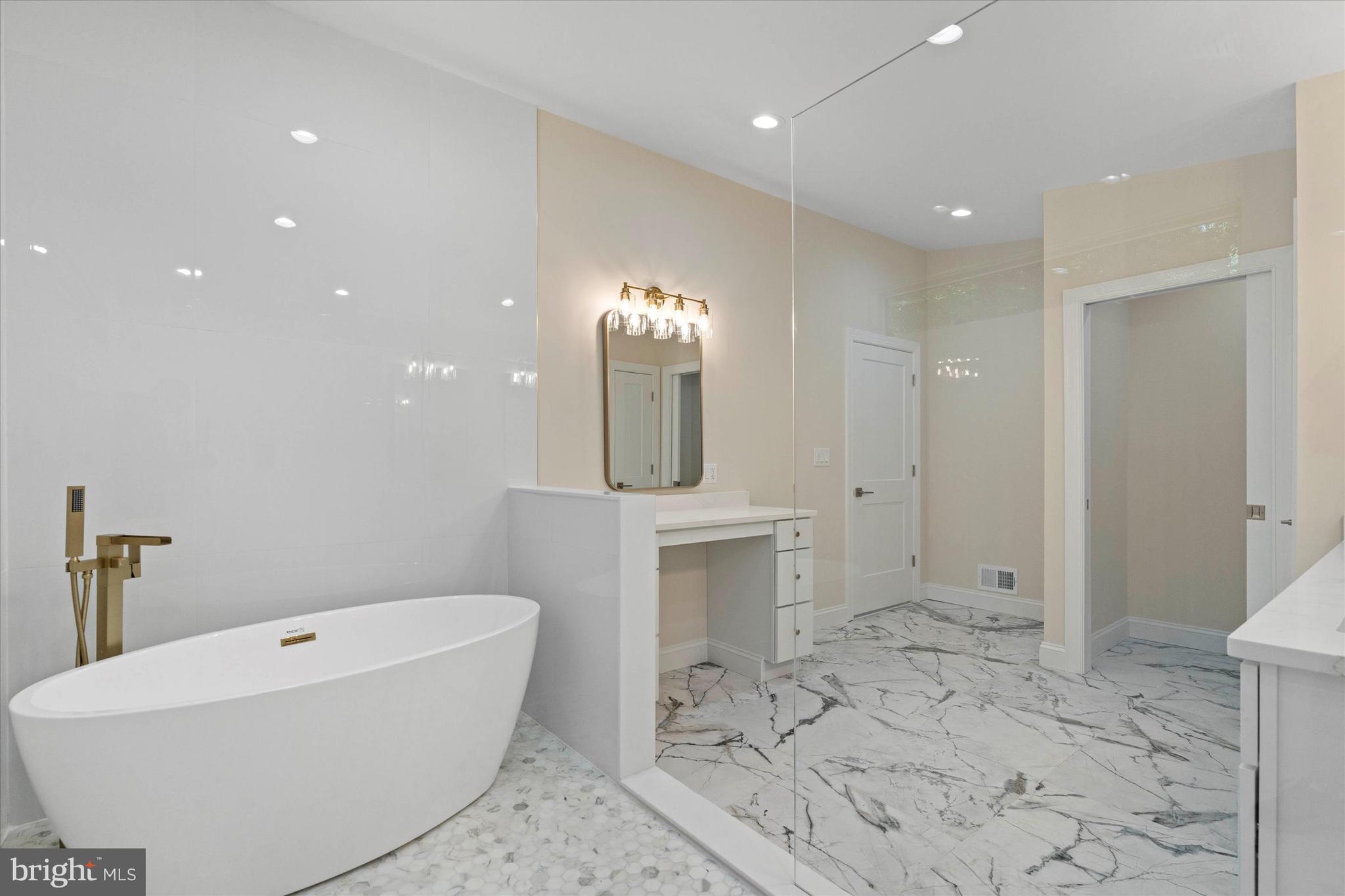 109 1/2 Wayland Road Wilmington, DE 19807 - Photo 19 of 45 a spacious bathroom with a large tub shower and sink