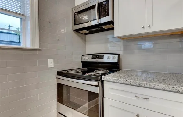 $1,275 | 2127 Maximilian Street, Unit 1, Houston, TX 77039
