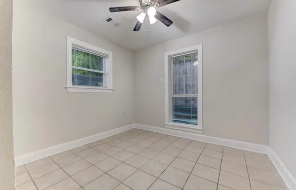 $1,275 | 2127 Maximilian Street, Unit 1, Houston, TX 77039