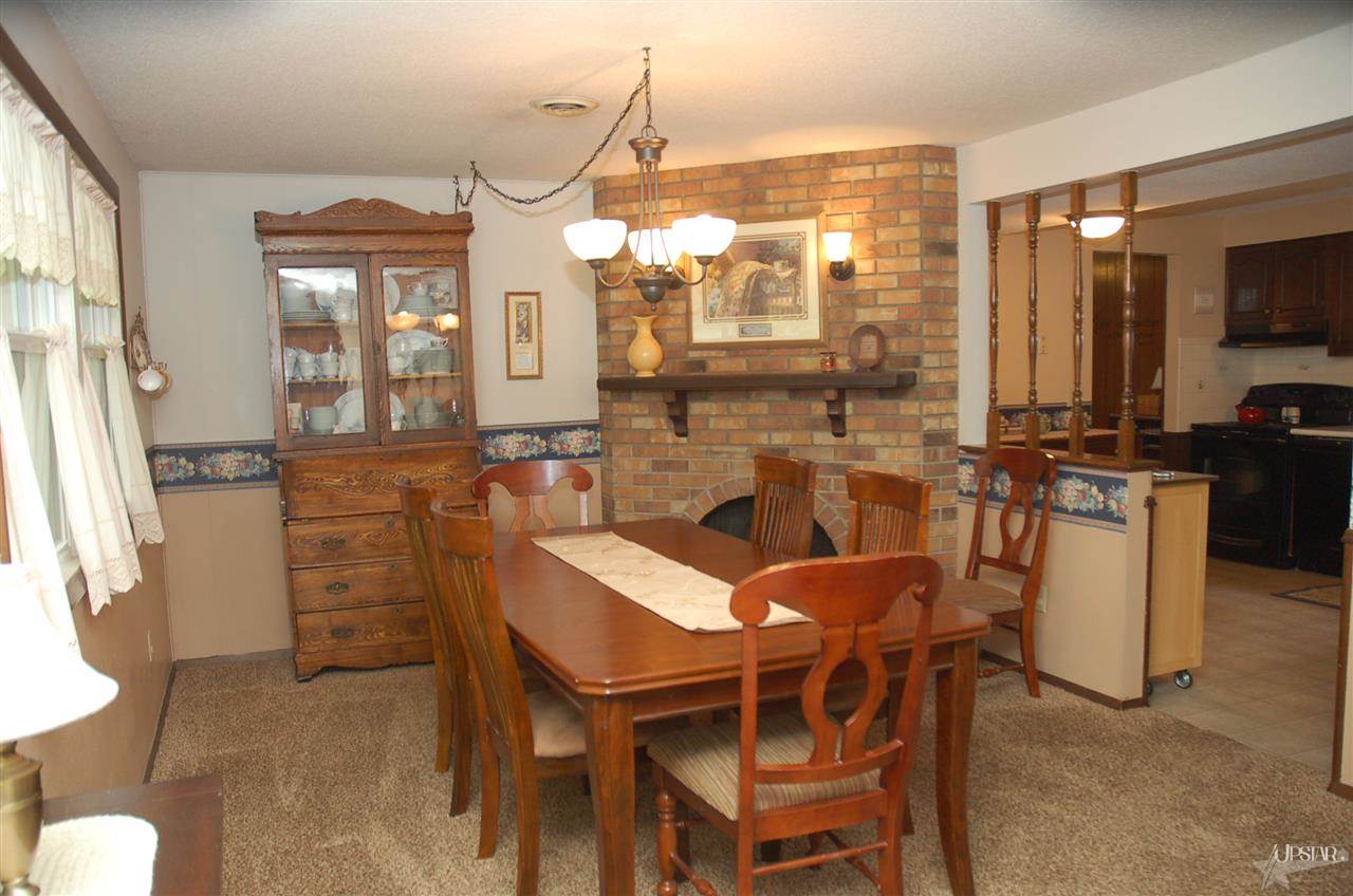4105 Becker Road Woodburn, IN 46797 - Photo 7 of 20 Gallery Image 7