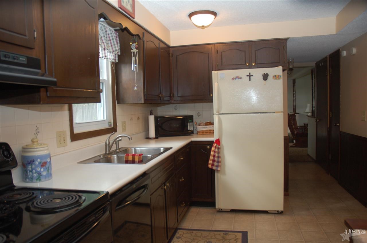 4105 Becker Road Woodburn, IN 46797 - Photo 8 of 20 Gallery Image 8