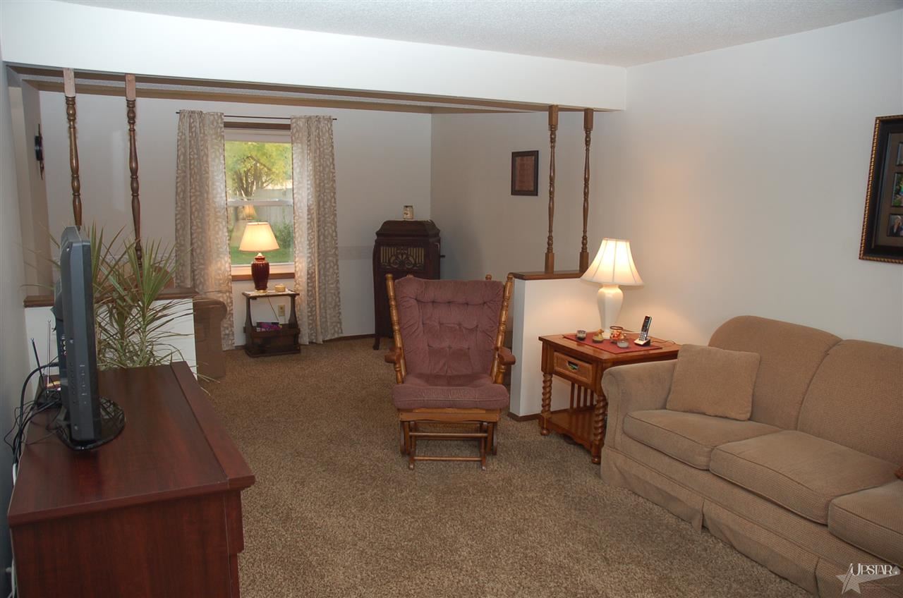 4105 Becker Road Woodburn, IN 46797 - Photo 10 of 20 Gallery Image 10
