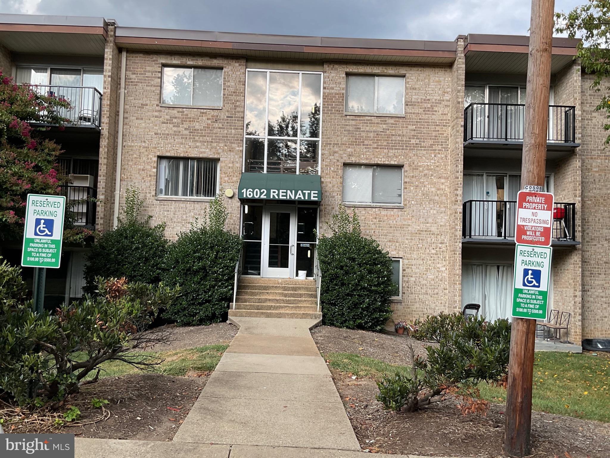 1602 Renate Drive, Unit 303 Woodbridge, VA 22192 - Photo 2 of 25