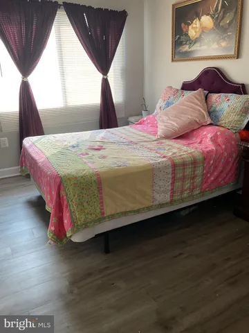 $239,900 | 1602 Renate Drive, Unit 303, Woodbridge, VA 22192