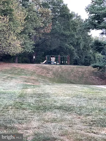 $239,900 | 1602 Renate Drive, Unit 303, Woodbridge, VA 22192