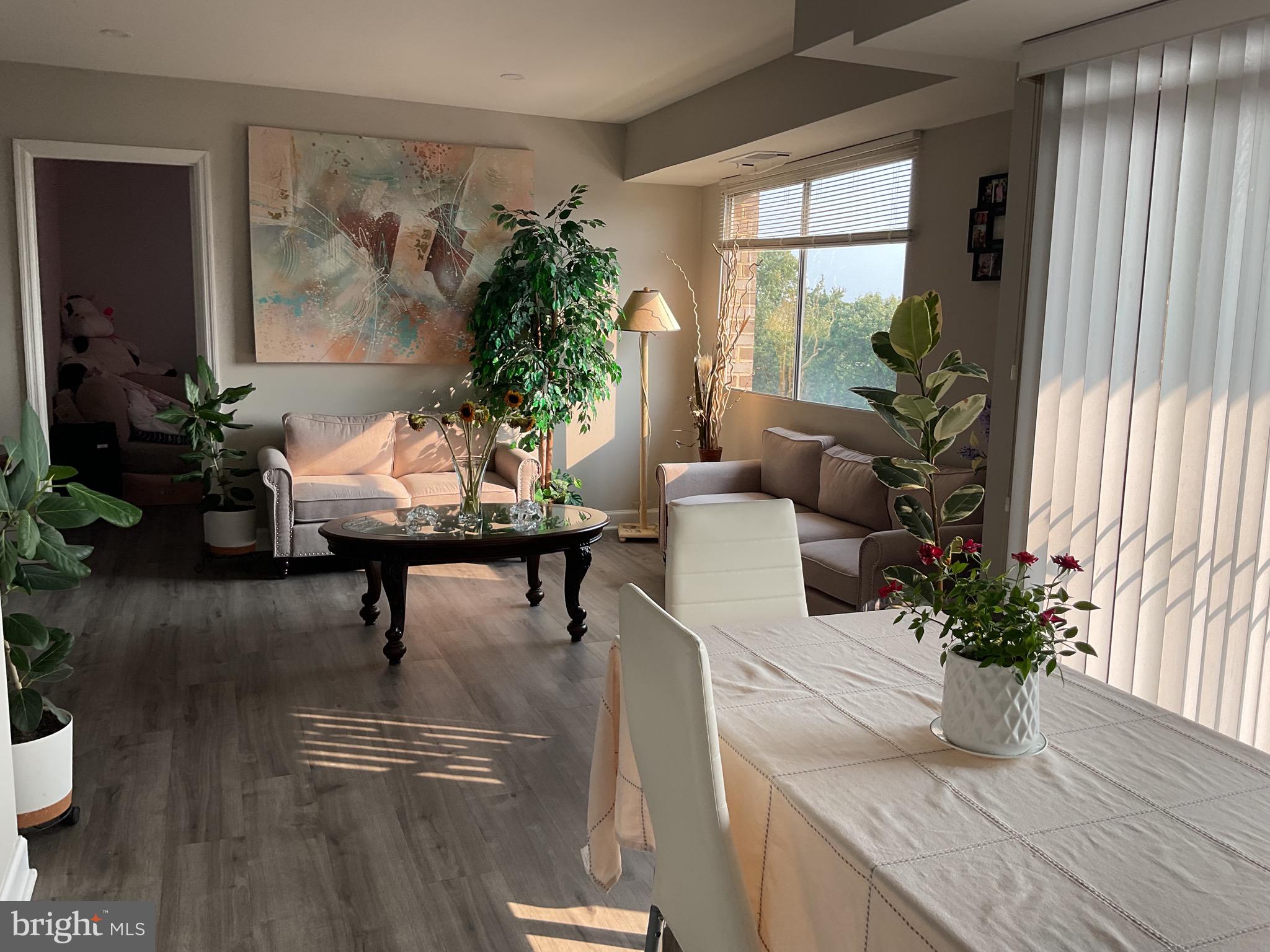 1602 Renate Drive, Unit 303 Woodbridge, VA 22192 - Photo 4 of 25