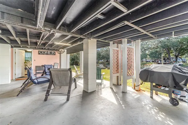 $348,000 | 176 Southeast 989th Street, Old Town, FL 32680