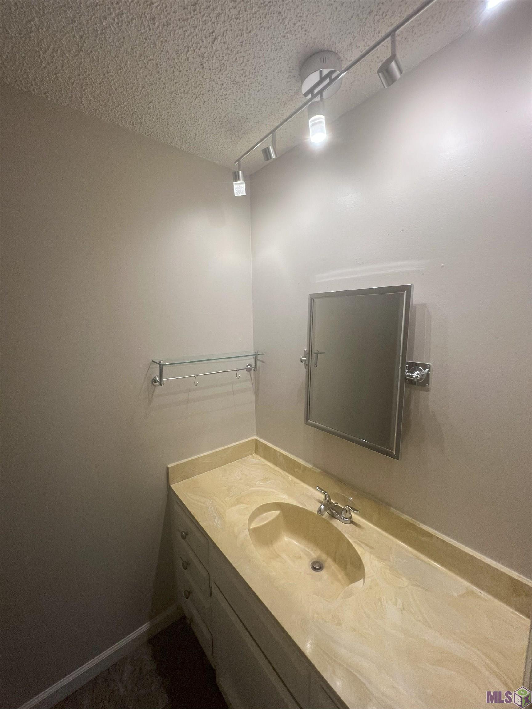 268 Steele Boulevard, Unit 270 Baton Rouge, LA 70806 - Photo 9 of 21