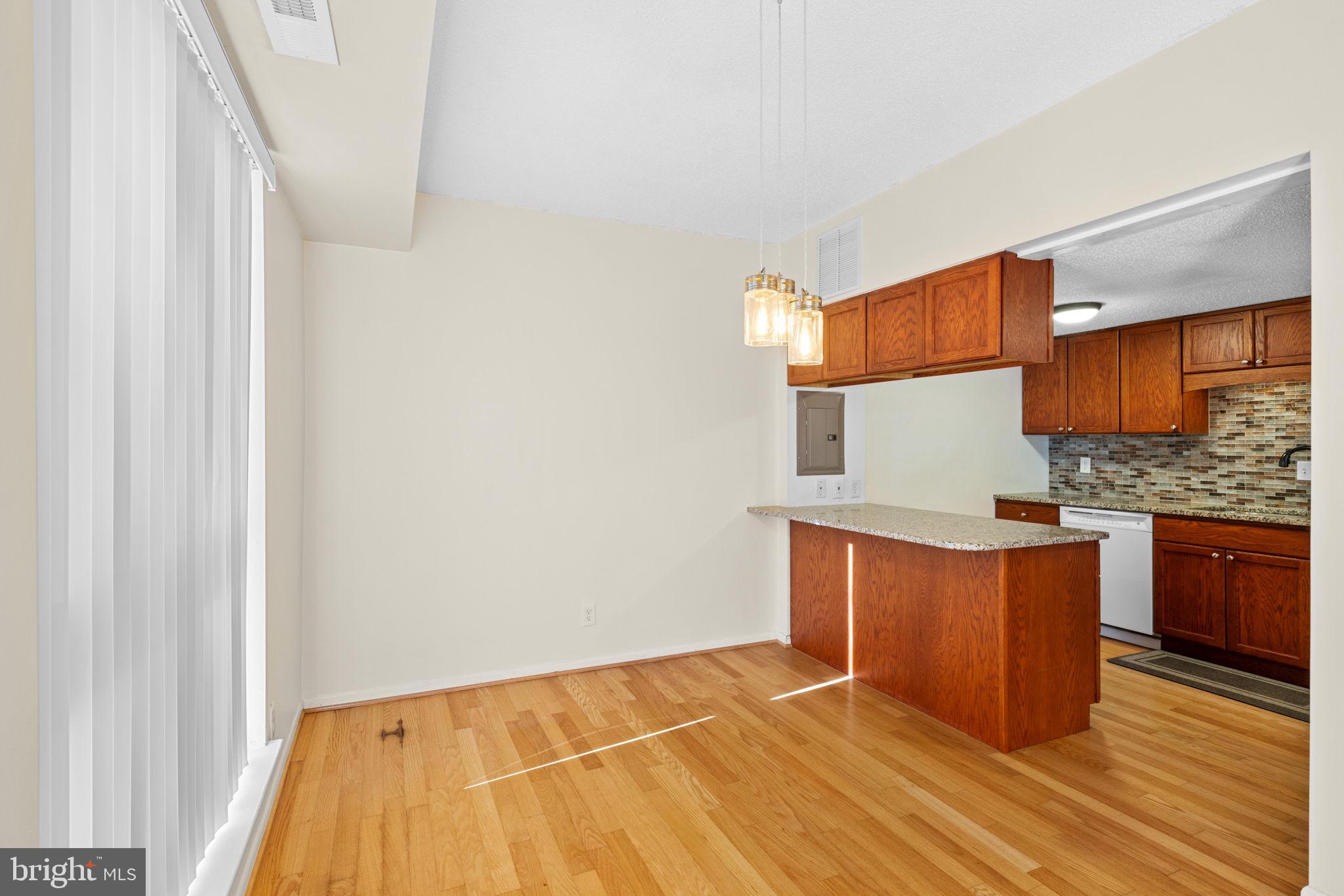 11807 Breton Court, Unit 1A Reston, VA 20191 - Photo 7 of 19 Perfect flow for an intimate dinner or a party