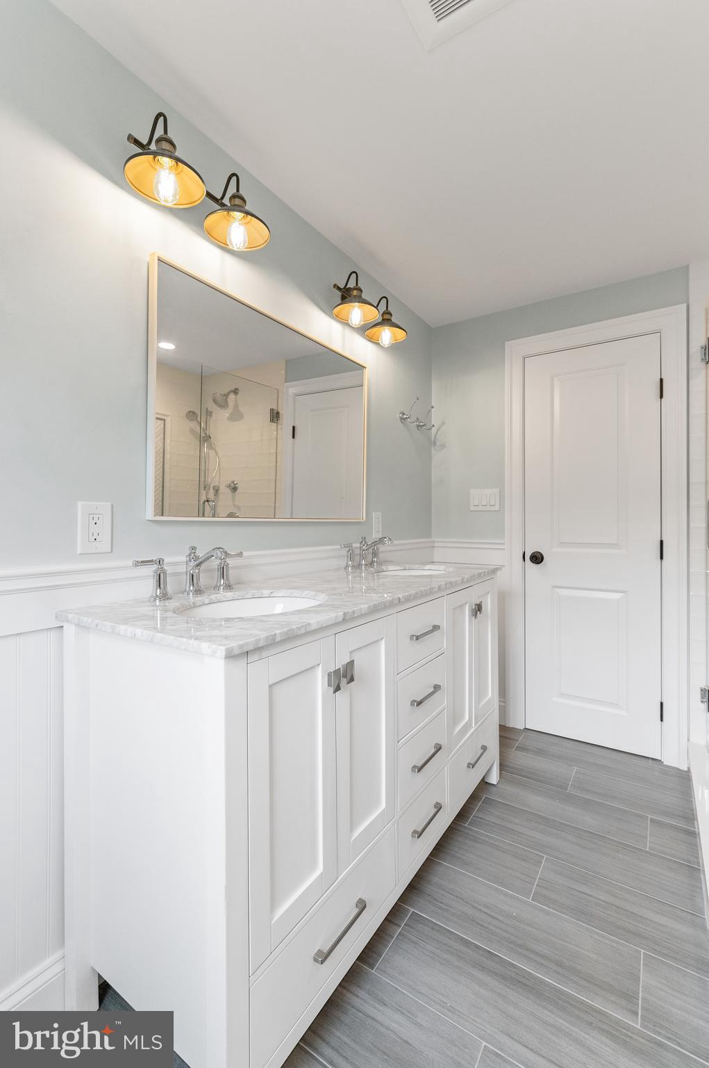 857 Milmar Road Newtown Square, PA 19073 - Photo 38 of 52 Hall Bath