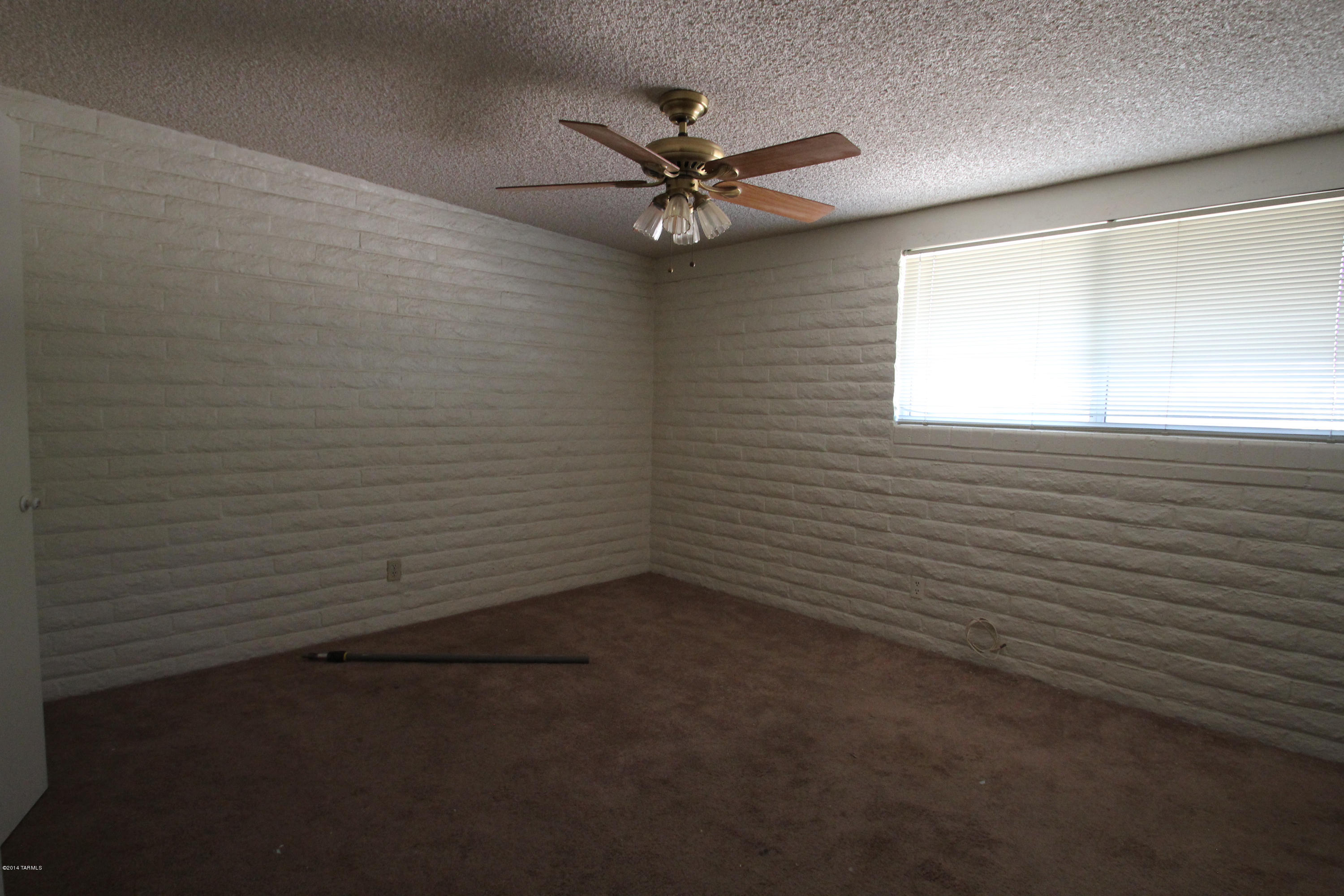 8357 East Rolling Ridge Street Tucson, AZ 85710 - Photo 14 of 16 Gallery Image 14