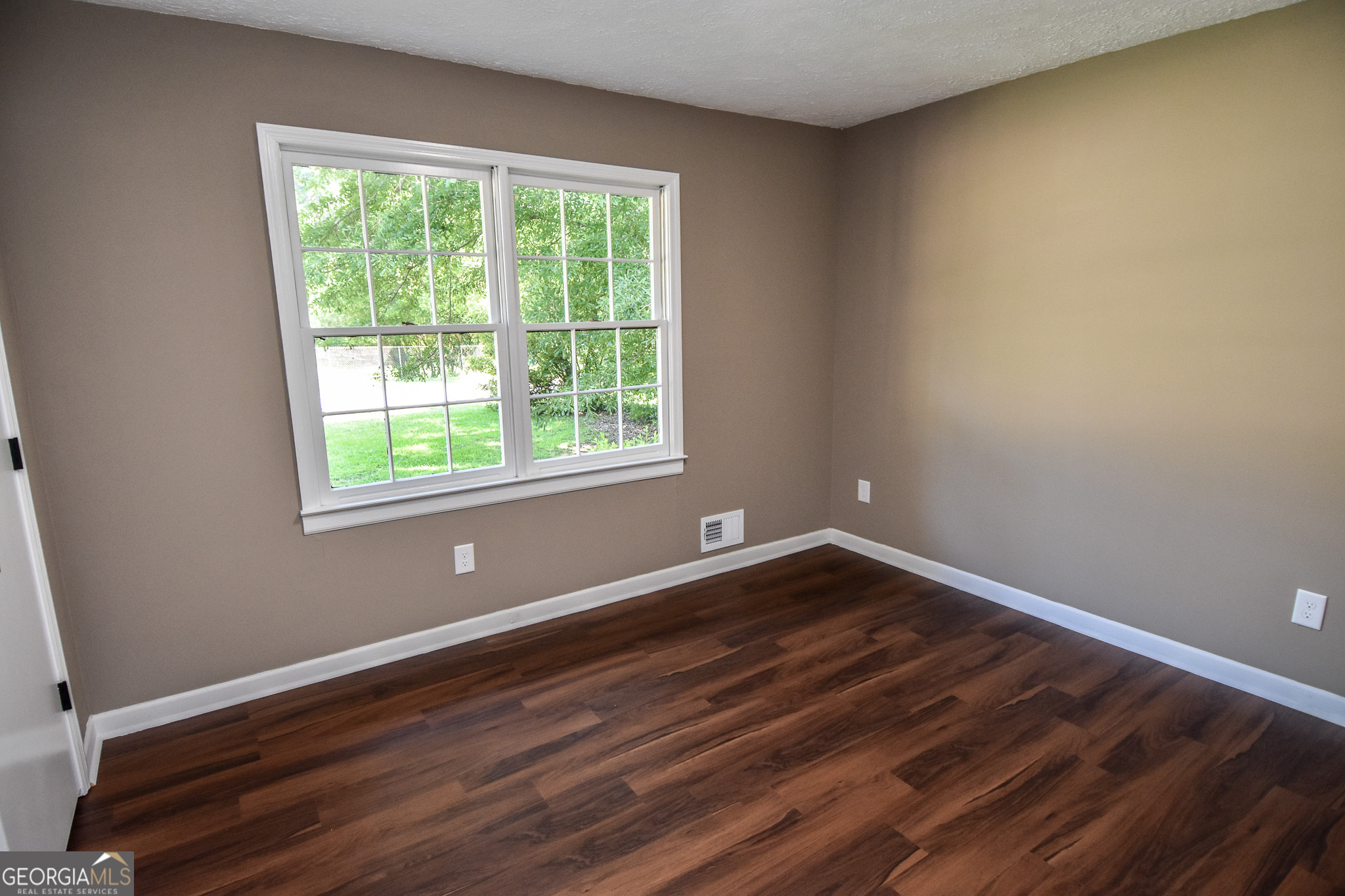 1538 Spring Valley Circle Griffin, GA 30223 - Photo 25 of 34