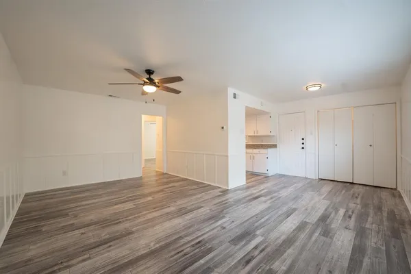 $1,525 | 730 North Boulevard Terrace, Dallas, TX 75211