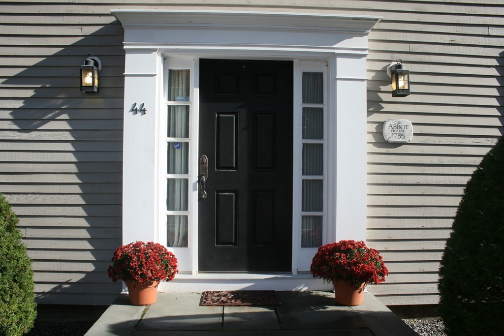 44 Boston Road Westford, MA 01886 - Photo 2 of 29 Gallery Image 2