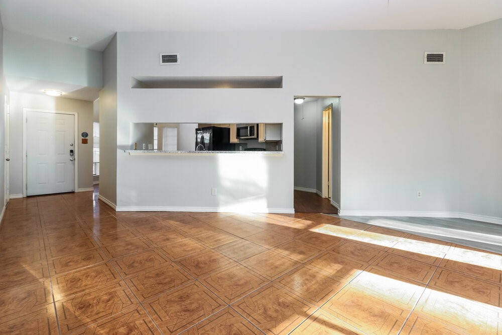 5210 Kristen Court Spring, TX 77373 - Photo 3 of 16