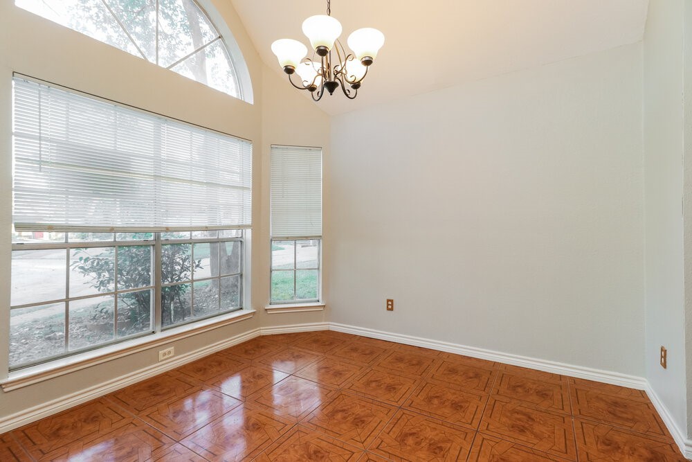 5210 Kristen Court Spring, TX 77373 - Photo 6 of 16