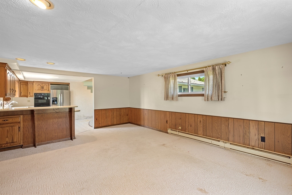 64 Amherst Road Beverly, MA 01915 - Photo 15 of 36