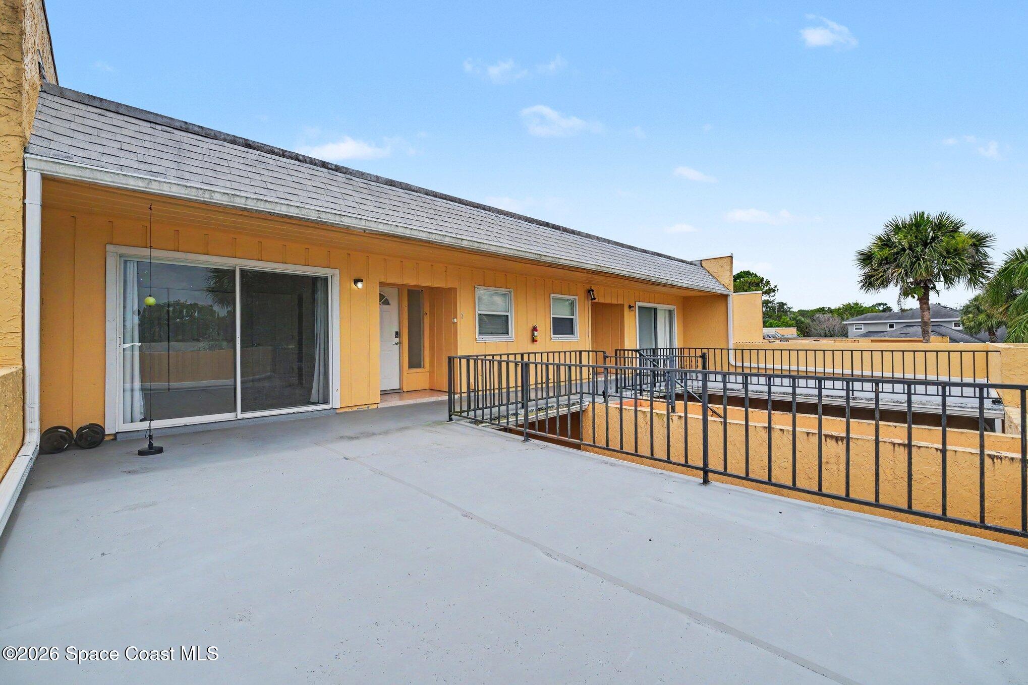 3526 Dairy Road Titusville, FL 32796 - Photo 4 of 23 025_dsc00323_20260629165443277_402