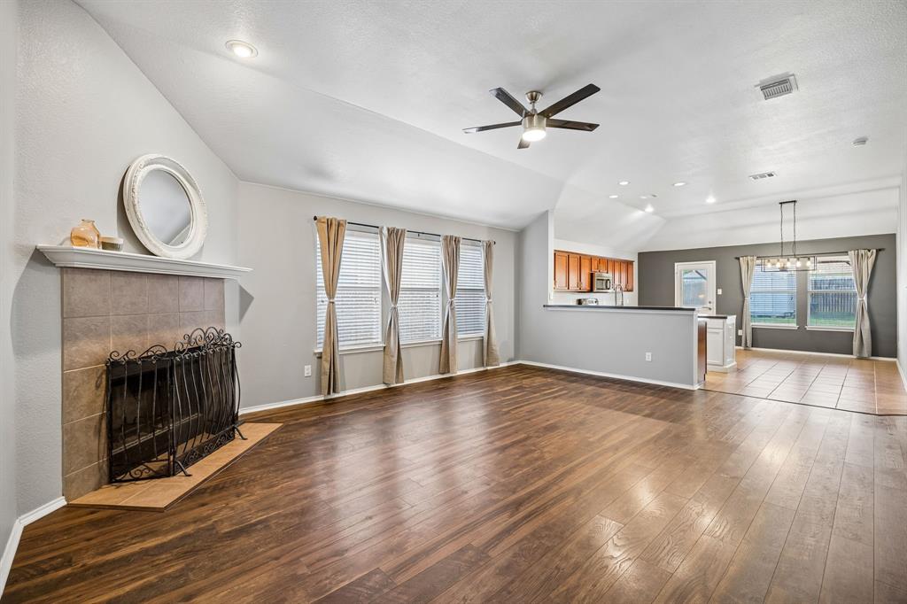 1810 Walnut Way Anna, TX 75409 - Photo 5 of 28