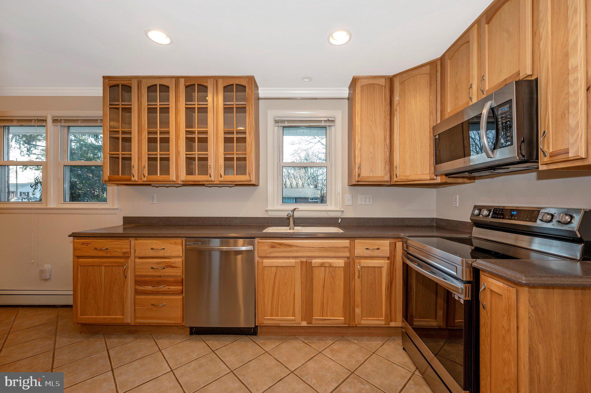 9010 Gue Road Damascus, MD 20872 - Photo 17 of 88 Kitchen