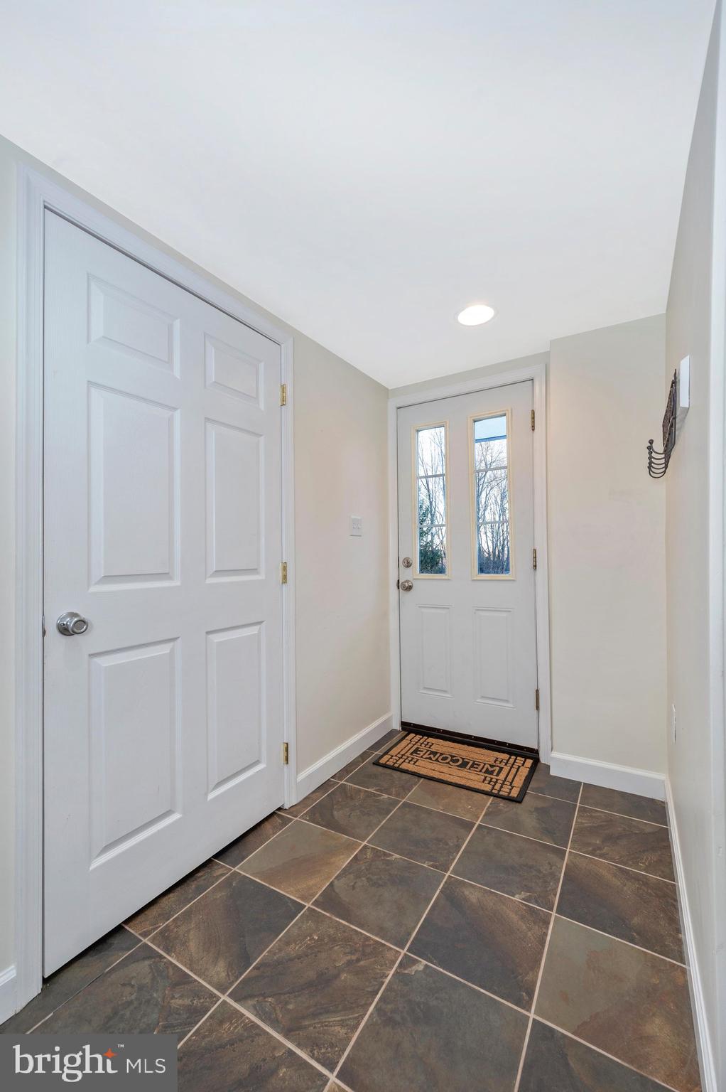 9010 Gue Road Damascus, MD 20872 - Photo 39 of 88 Mudroom