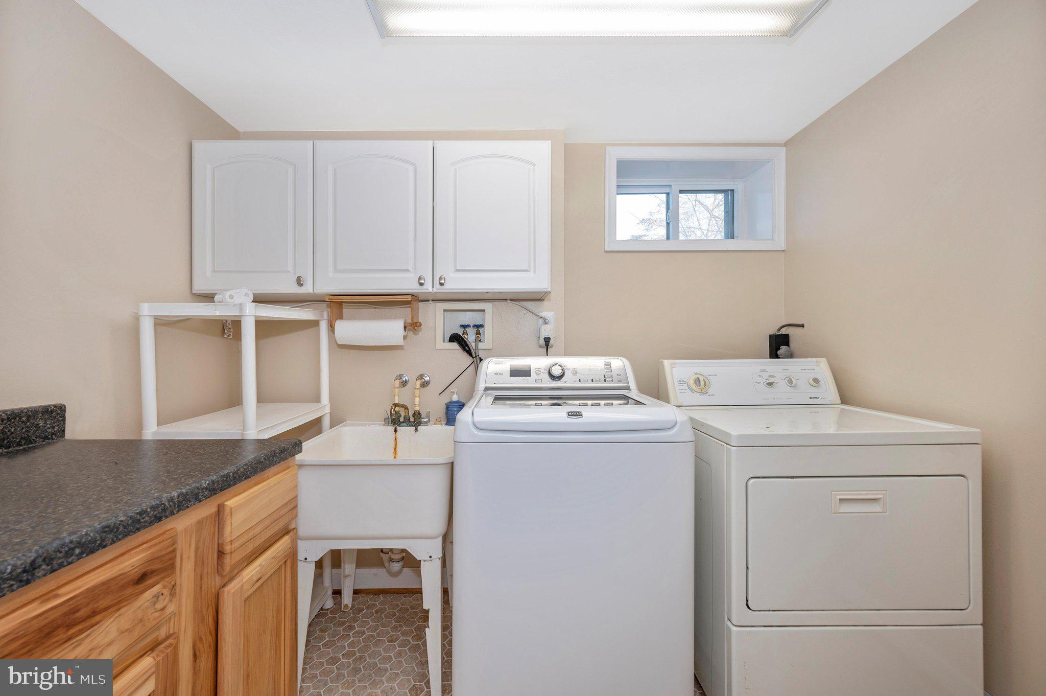 9010 Gue Road Damascus, MD 20872 - Photo 40 of 88 Laundry Room