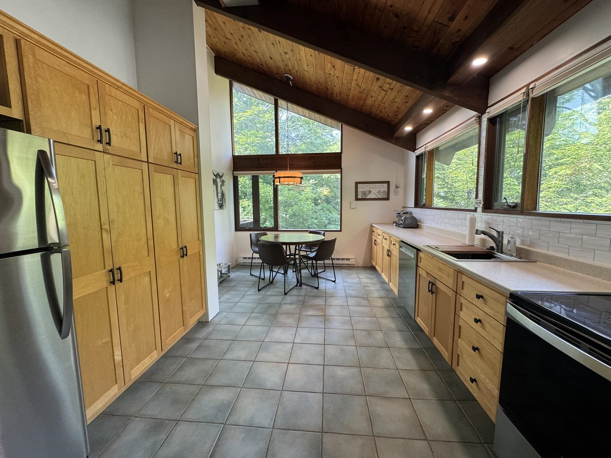 80 Murray Hill S Road, Unit 10 Manchester, VT 05255 - Photo 26 of 52