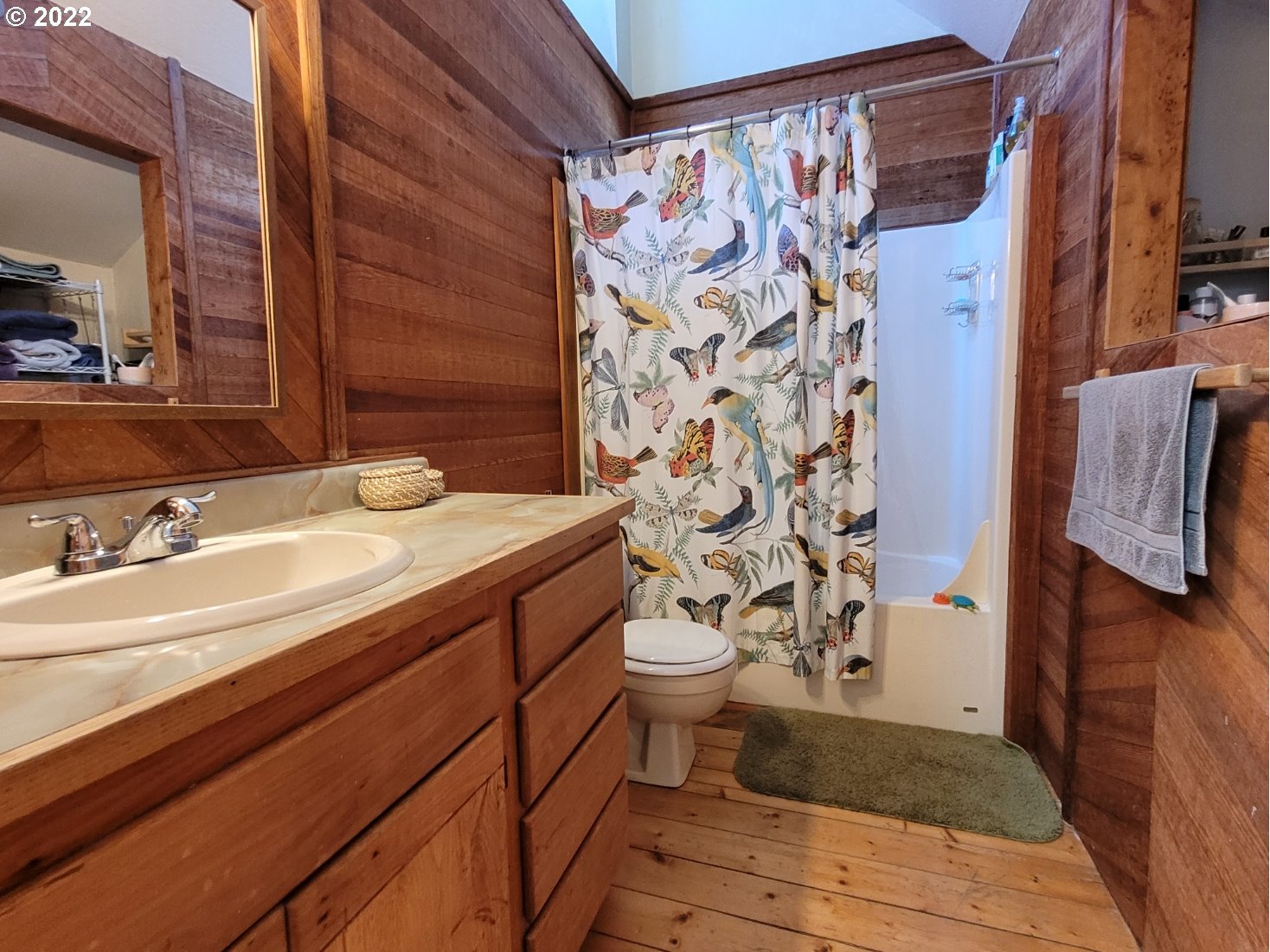 1075 12th Street Port Orford, OR 97465 - Photo 12 of 32 Bathroom
