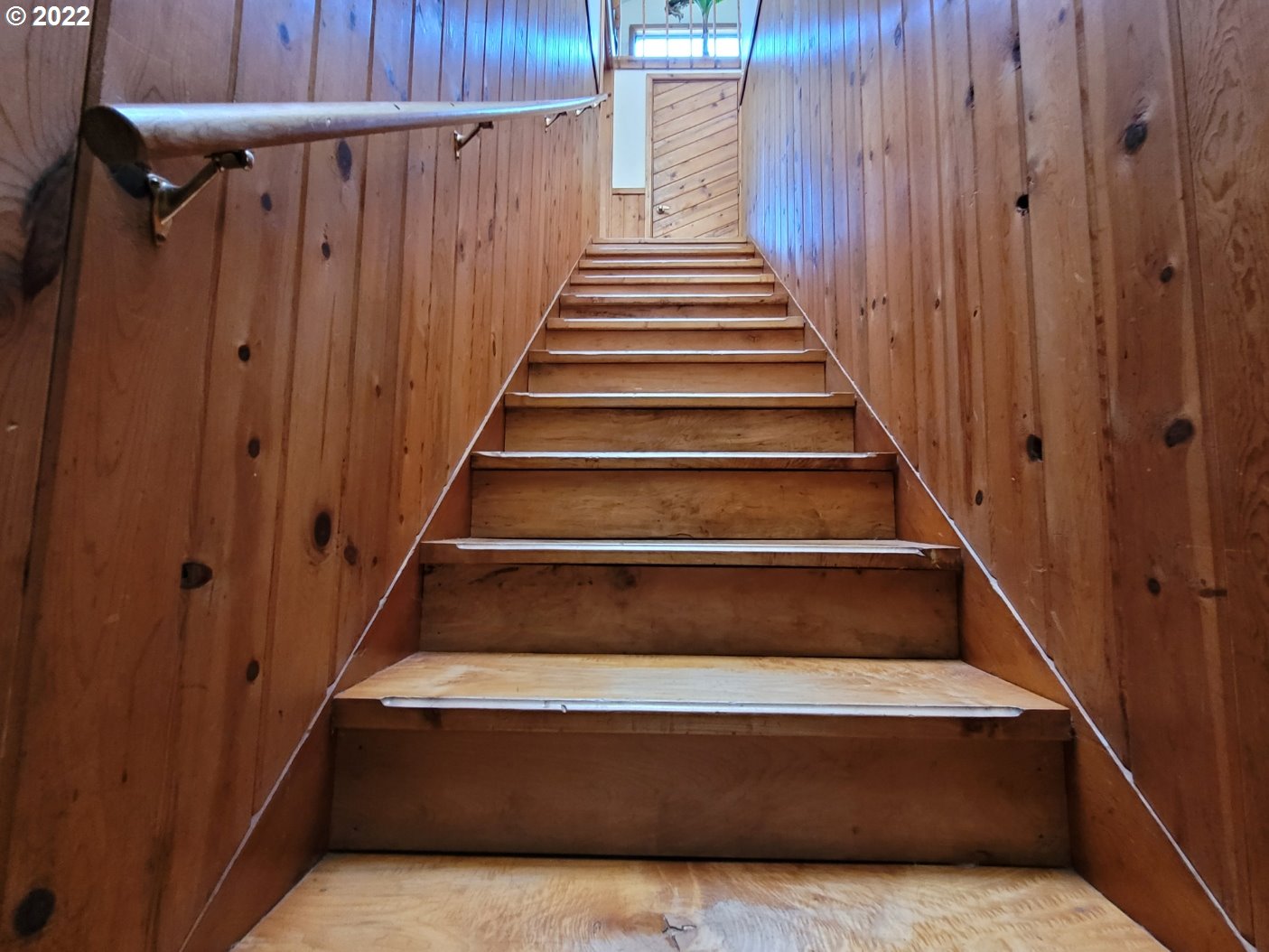 1075 12th Street Port Orford, OR 97465 - Photo 30 of 32 Staircase
