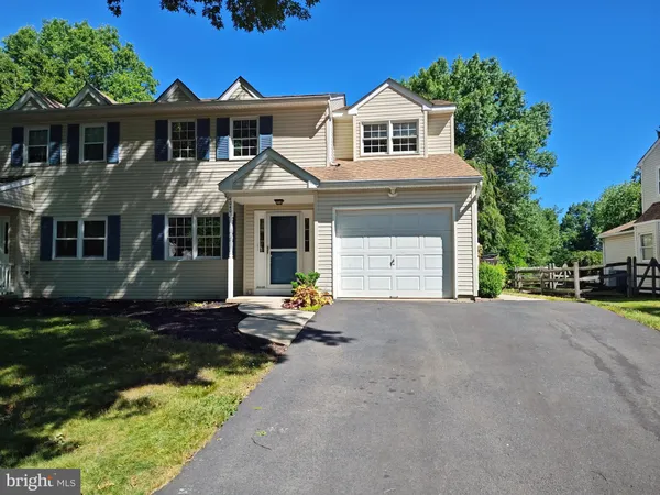 $574,900 | 4040 Diane Way, Doylestown, PA 18902