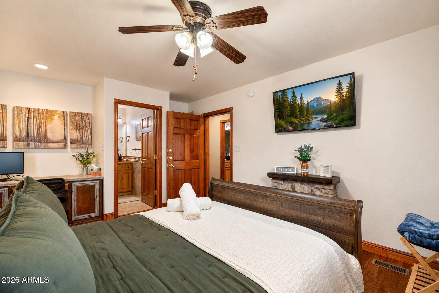 2722 High Pine Loop Overgaard, AZ 85933 - Photo 15 of 37 2722HighPineLoop-HeberOvergaardAZ-Interi