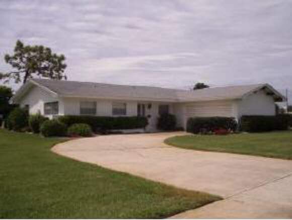 2697 Bernice Court Melbourne, FL 32935 - Photo 1 of 8 Primary Photo