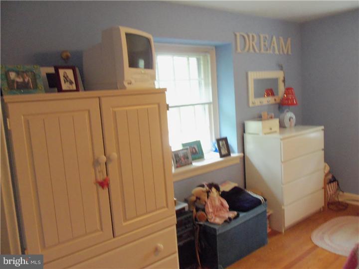 227 Whitemarsh Road Ardmore, PA 19003 - Photo 17 of 25