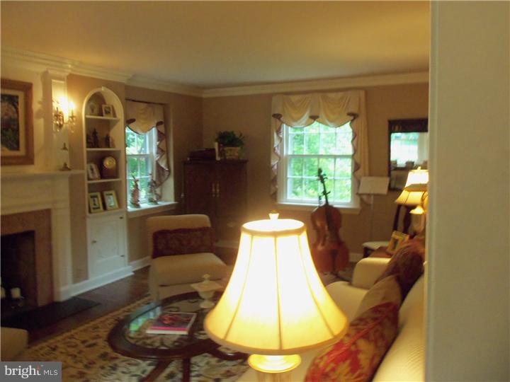 227 Whitemarsh Road Ardmore, PA 19003 - Photo 6 of 25
