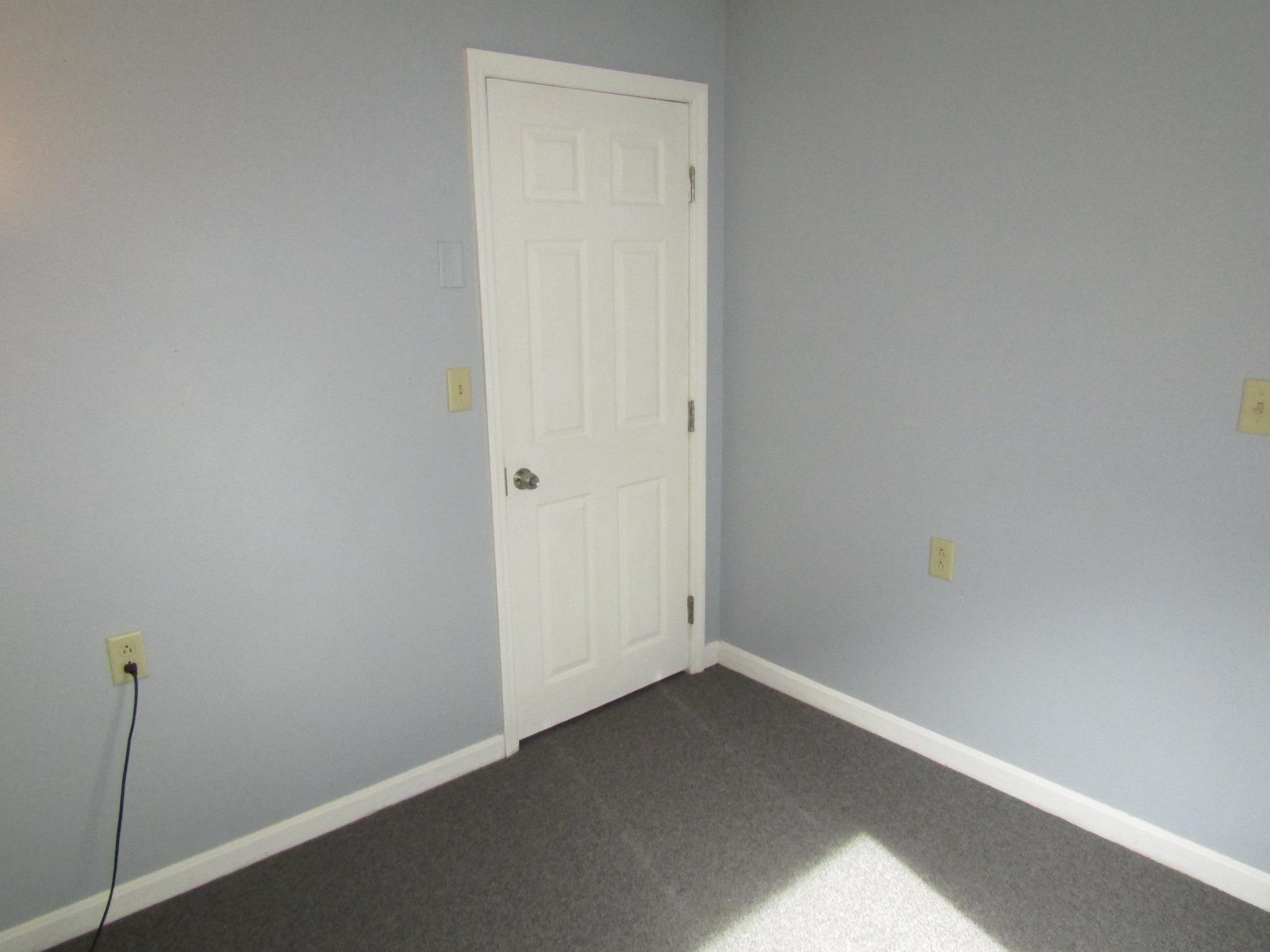 35 Hoyt Street, Unit 2 St. Albans, VT 05478 - Photo 18 of 23