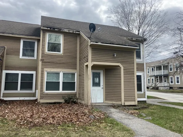 $181,500 | 35 Hoyt Street, Unit 2, St. Albans, VT 05478