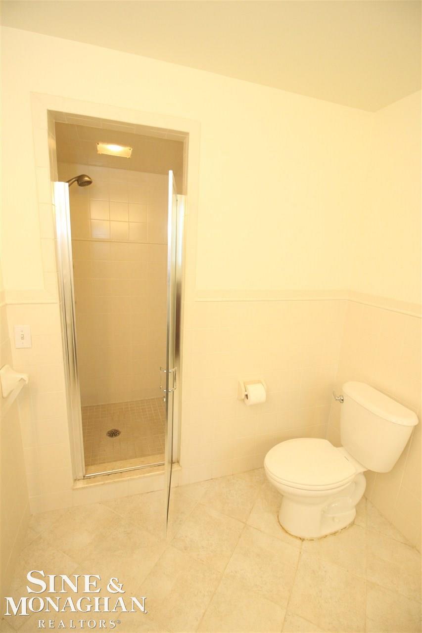 781 Harcourt Road Grosse Pointe, MI 48230 - Photo 25 of 36