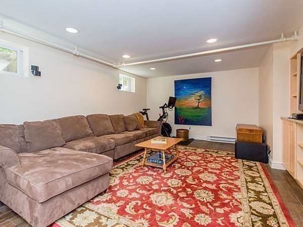 195 Paul Revere Road Needham, MA 02494 - Photo 17 of 24 Gallery Image 17