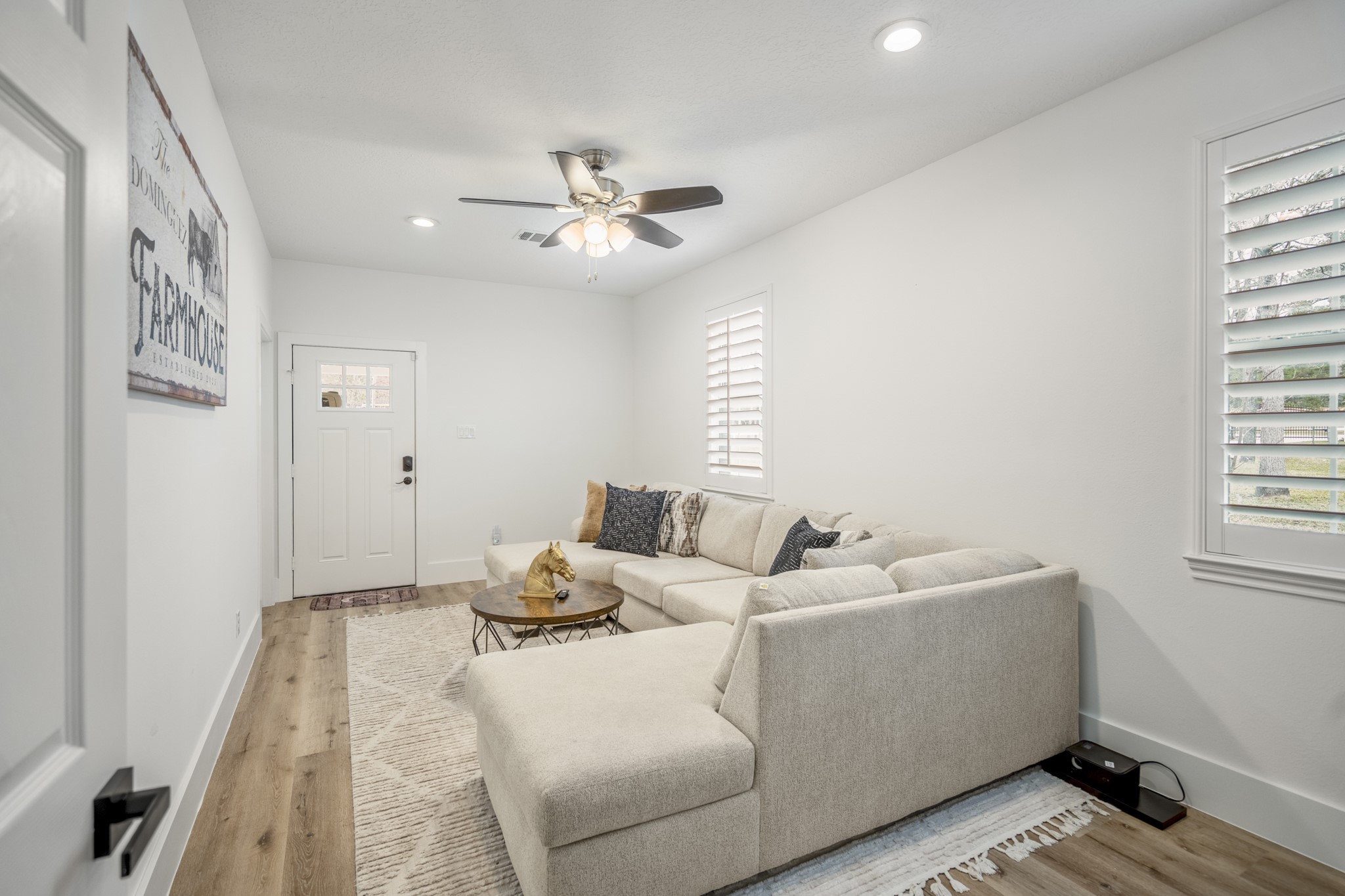 31219 Edgewater Drive Magnolia, TX 77354 - Photo 39 of 49 a living room with furniture and a window